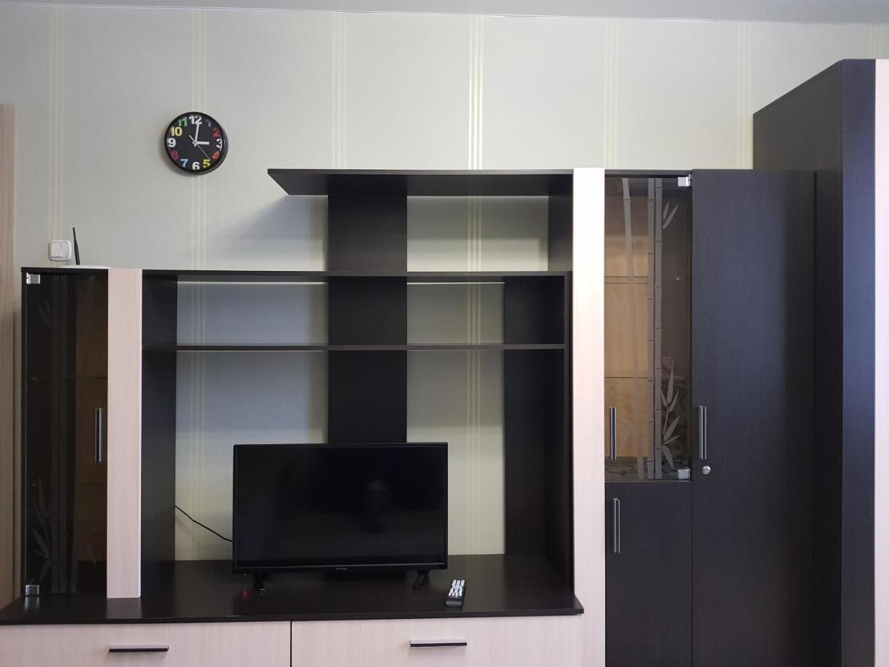 Apartment On Metro Mihalova Minsk Eksteriør billede