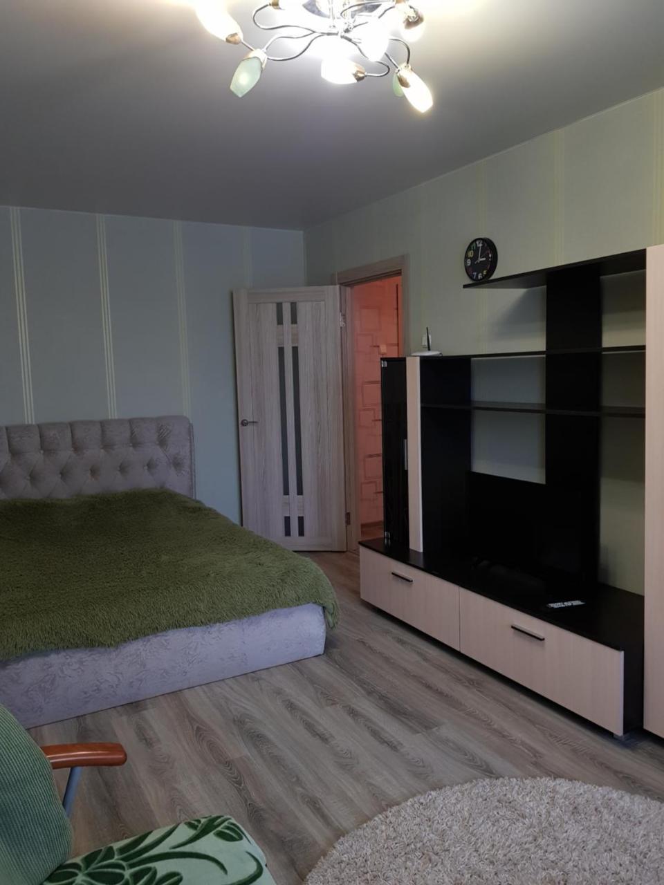 Apartment On Metro Mihalova Minsk Eksteriør billede