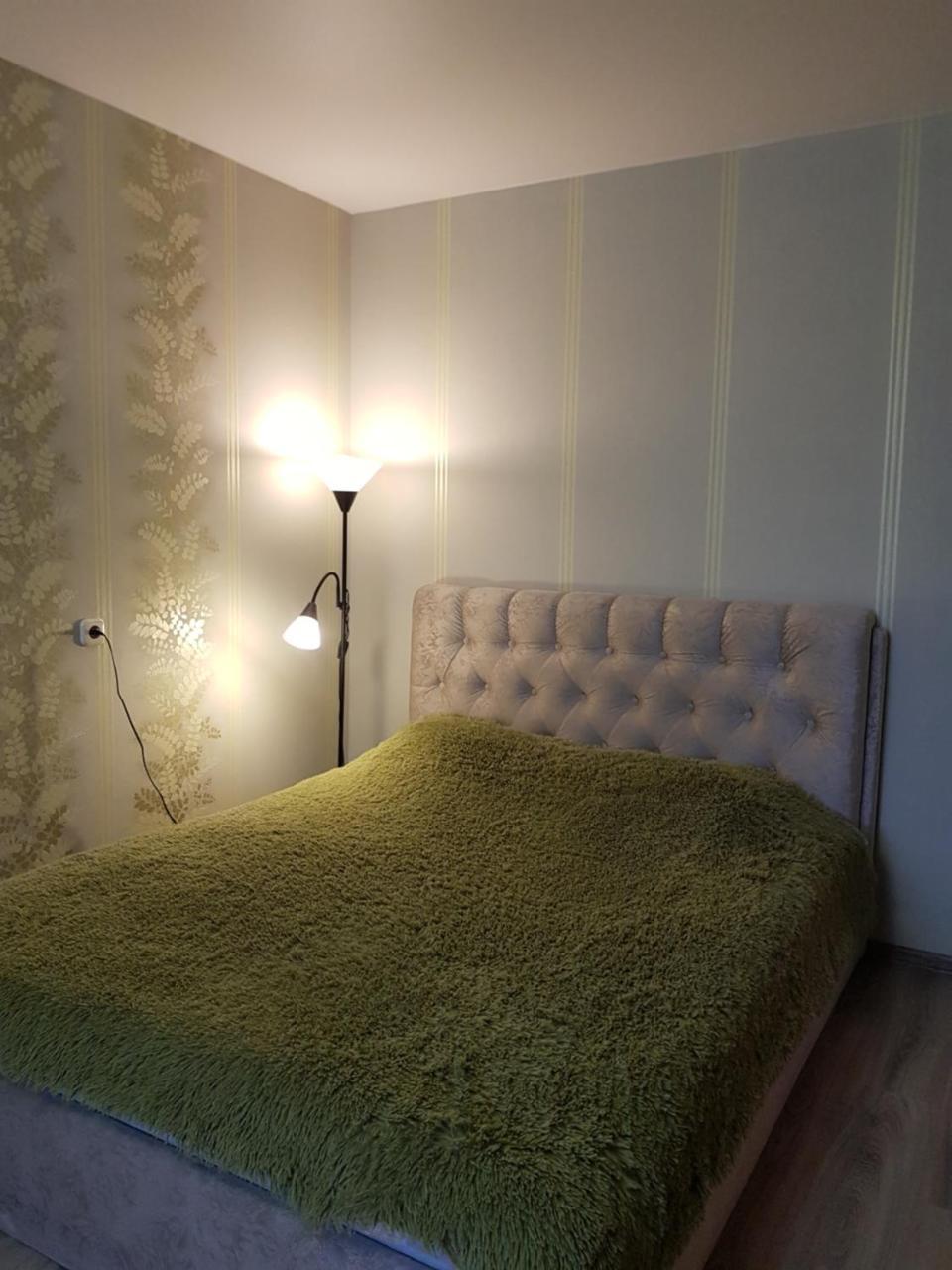 Apartment On Metro Mihalova Minsk Eksteriør billede